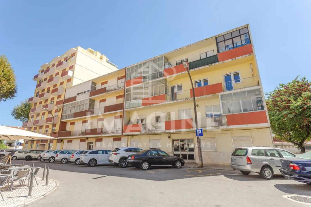 Apartamento T3 para Venda em União das Freguesias de Setúbal Foto 3