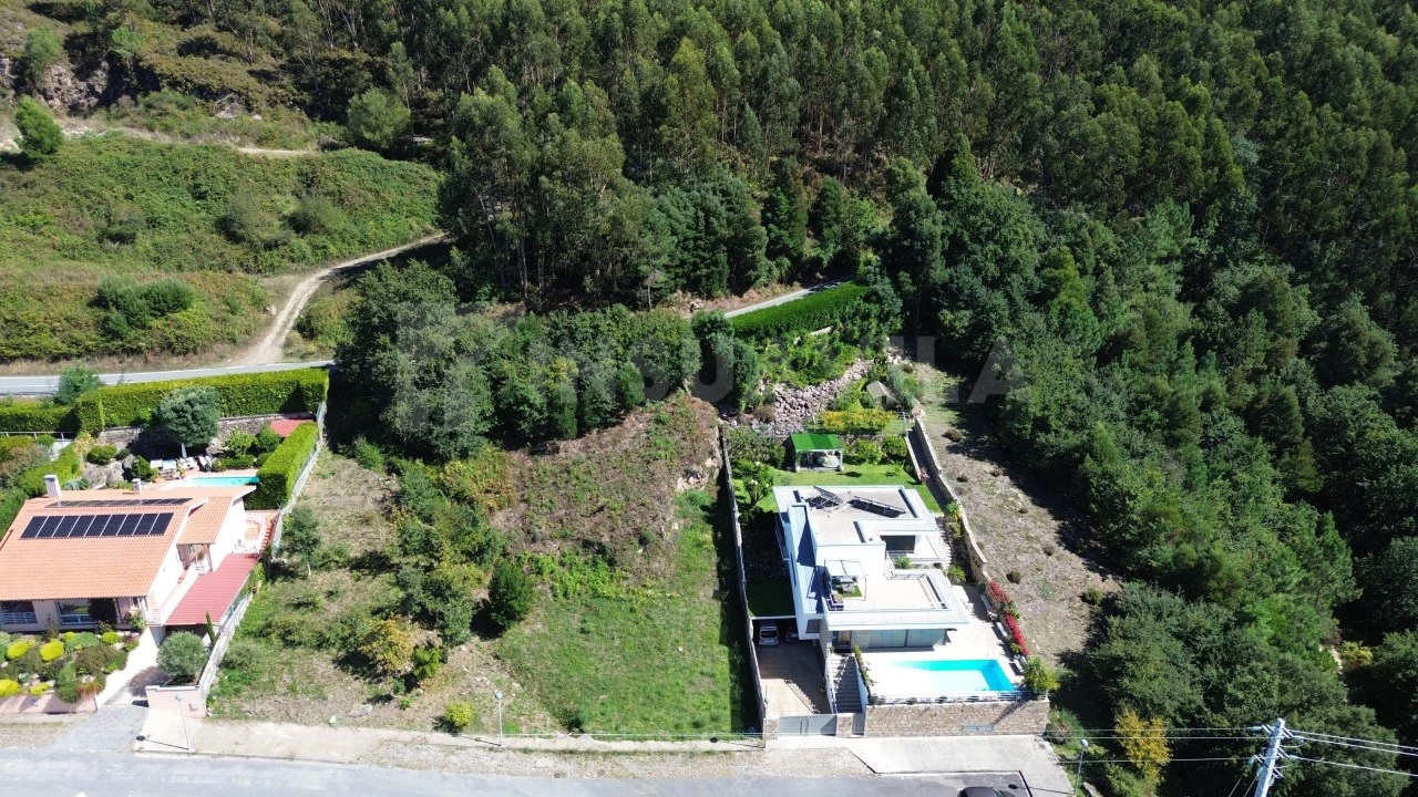 Terreno para Venda em Loivo Foto 8