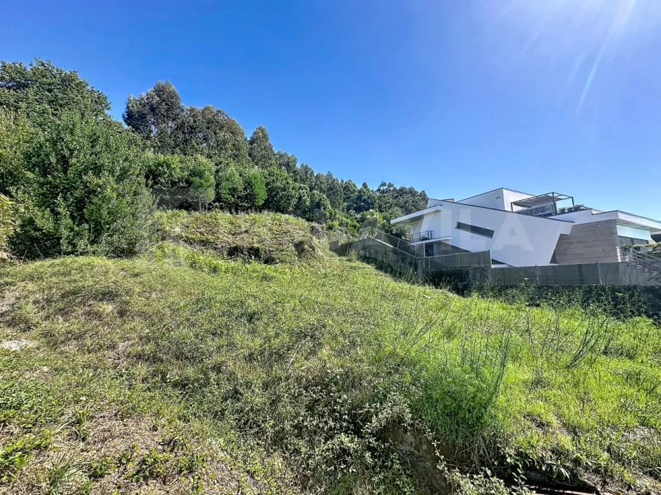 Terreno para Venda em Loivo Foto 13