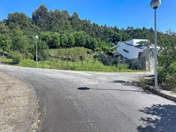 Terreno para Venda em Loivo