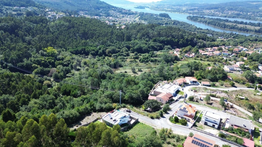 Terreno para Venda em Loivo Foto 3