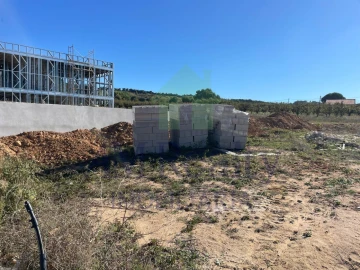 Terreno para Venda em Roliça