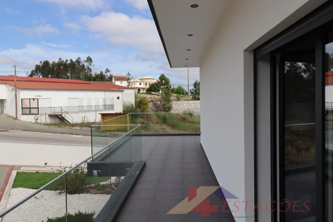 Moradia T4 para Venda em Pombal Foto 25