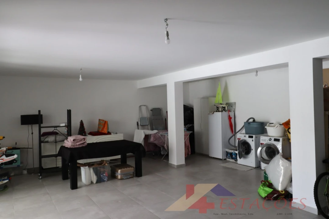 Moradia T4 para Venda em Pombal Foto 46