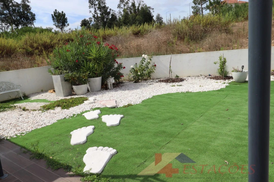 Moradia T4 para Venda em Pombal Foto 53