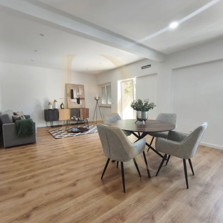 Apartamento T3 para Venda em Benfica Foto 3