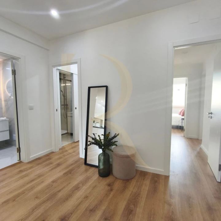 Apartamento T3 para Venda em Benfica Foto 14