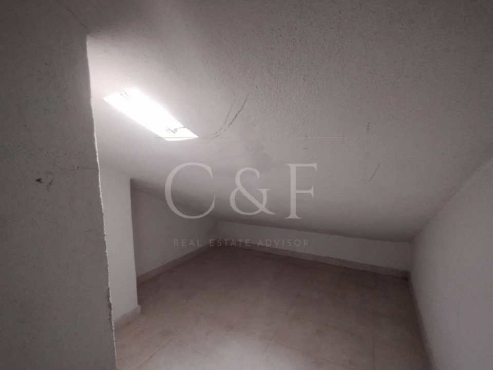 Apartamento T2 para Venda em Agualva e Mira-Sintra Foto 29