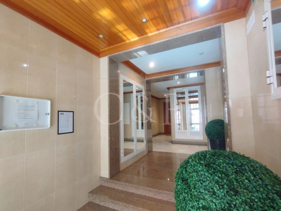 Apartamento T2 para Venda em Agualva e Mira-Sintra Foto 31