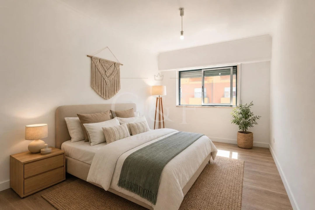 Apartamento T2 para Venda em Agualva e Mira-Sintra Foto 25