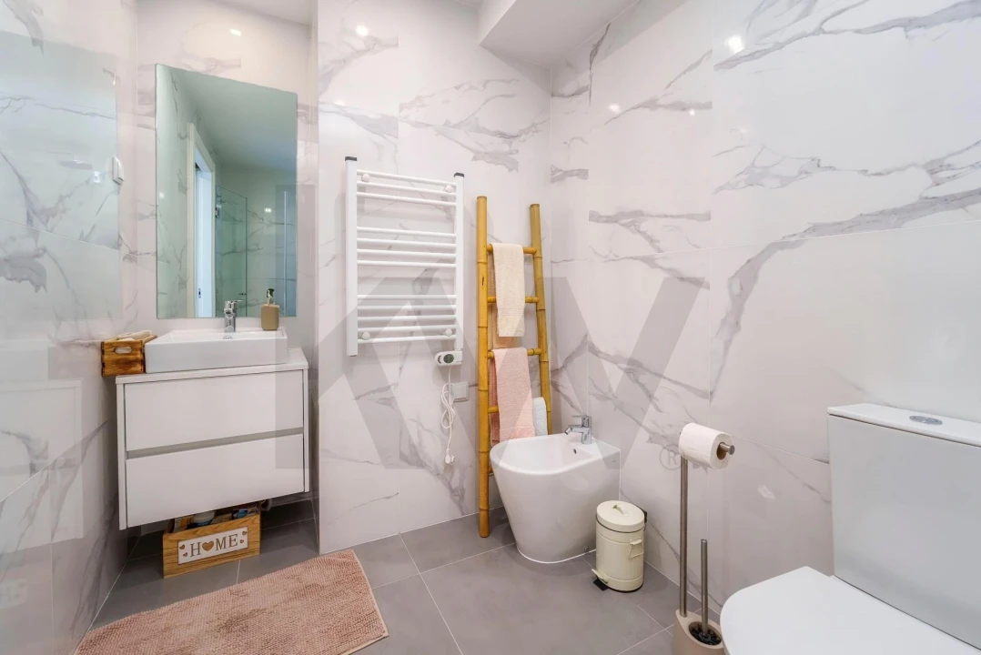 Apartamento T2 para Venda em Olhão Foto 14