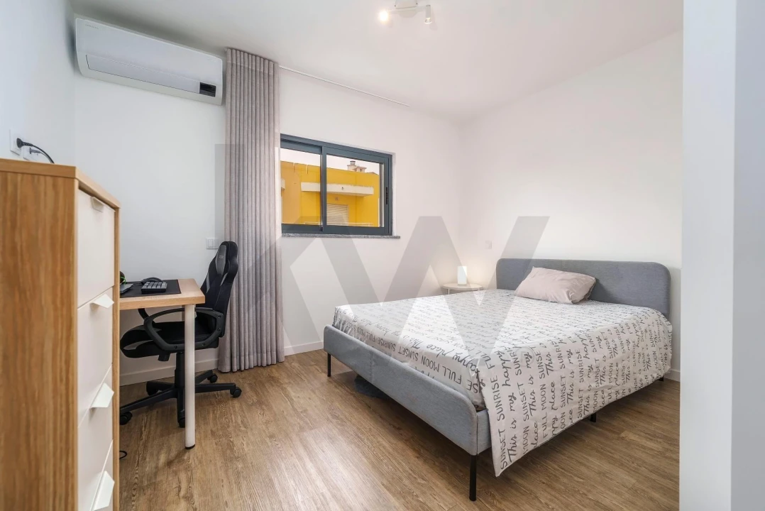 Apartamento T2 para Venda em Olhão Foto 15