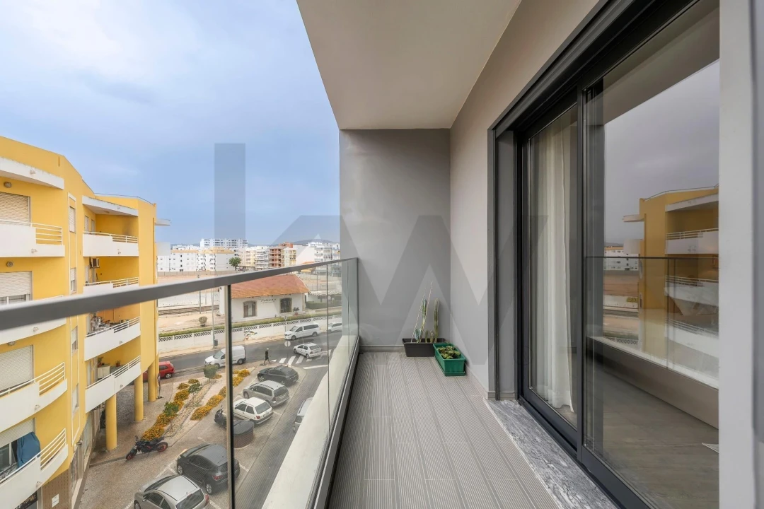 Apartamento T2 para Venda em Olhão Foto 12