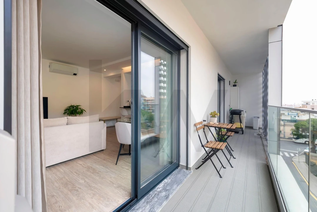 Apartamento T2 para Venda em Olhão Foto 8