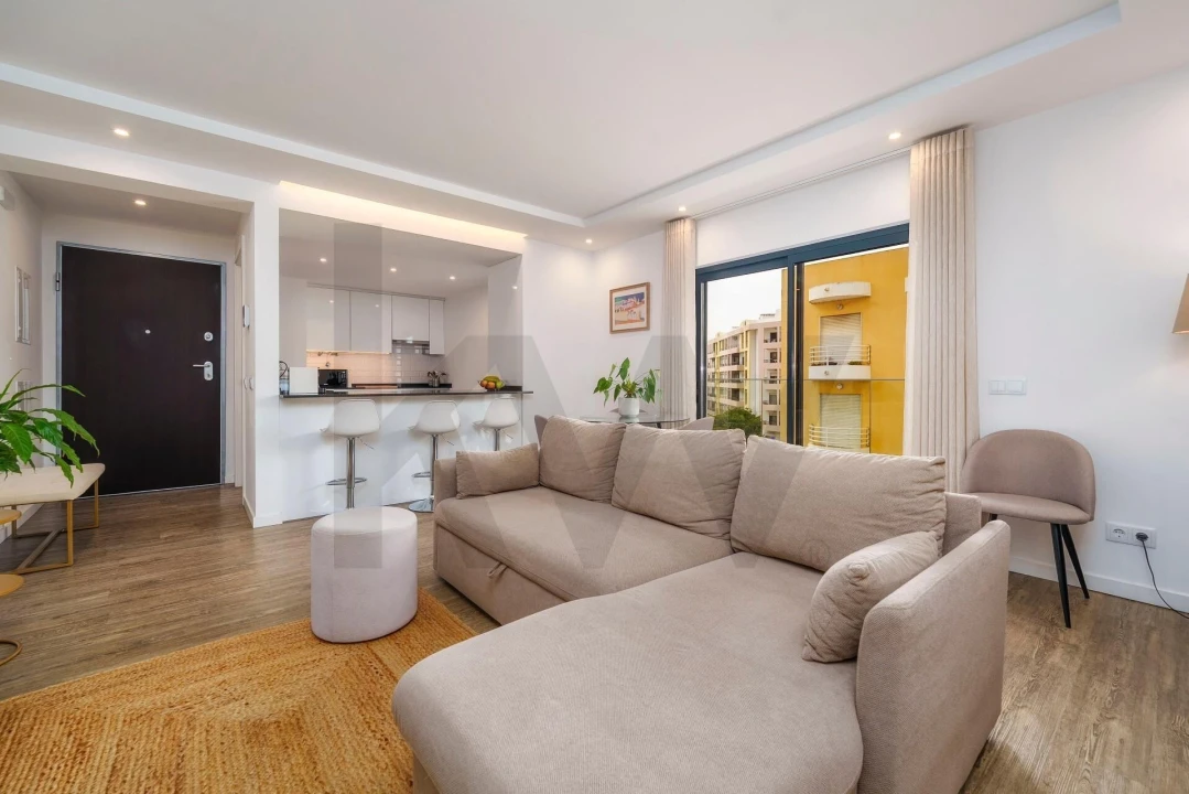 Apartamento T2 para Venda em Olhão Foto 2