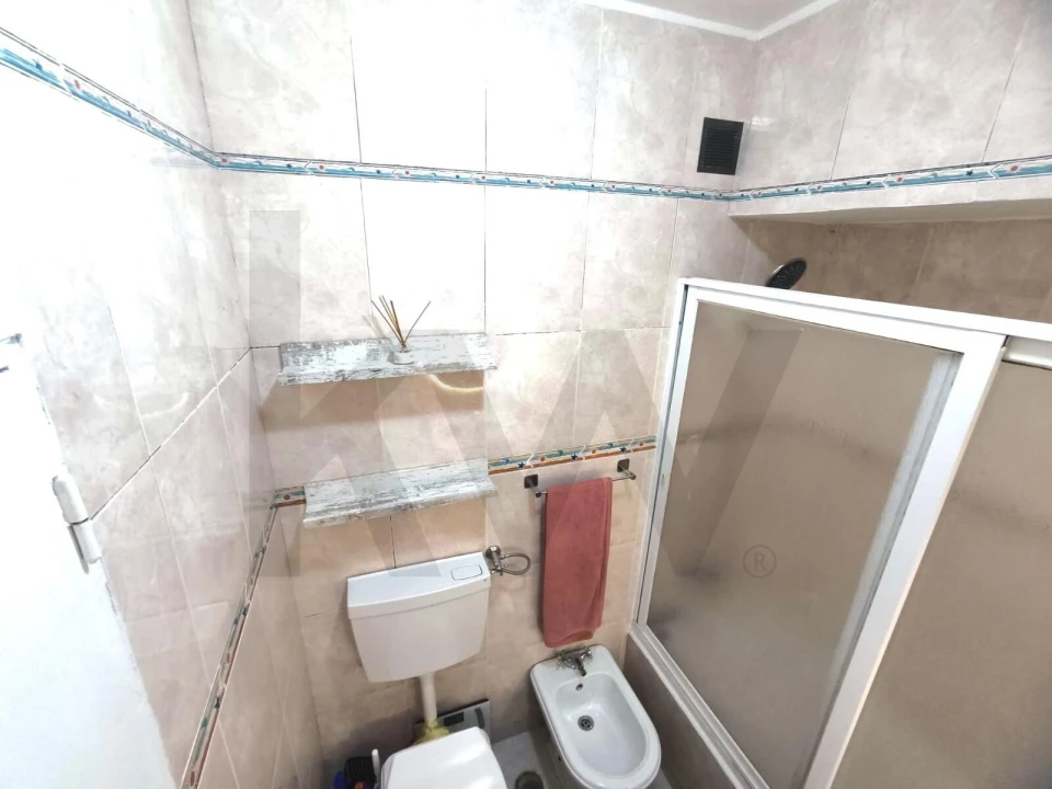 Apartamento T1 para Venda em Águas Livres Foto 10
