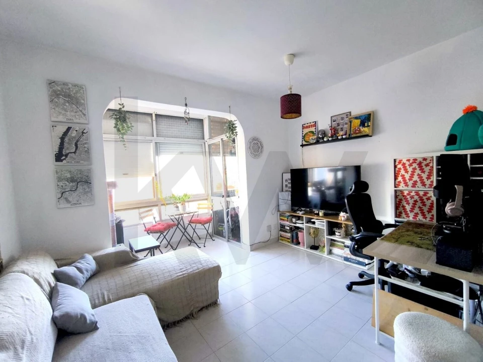 Apartamento T1 para Venda em Águas Livres Foto 4