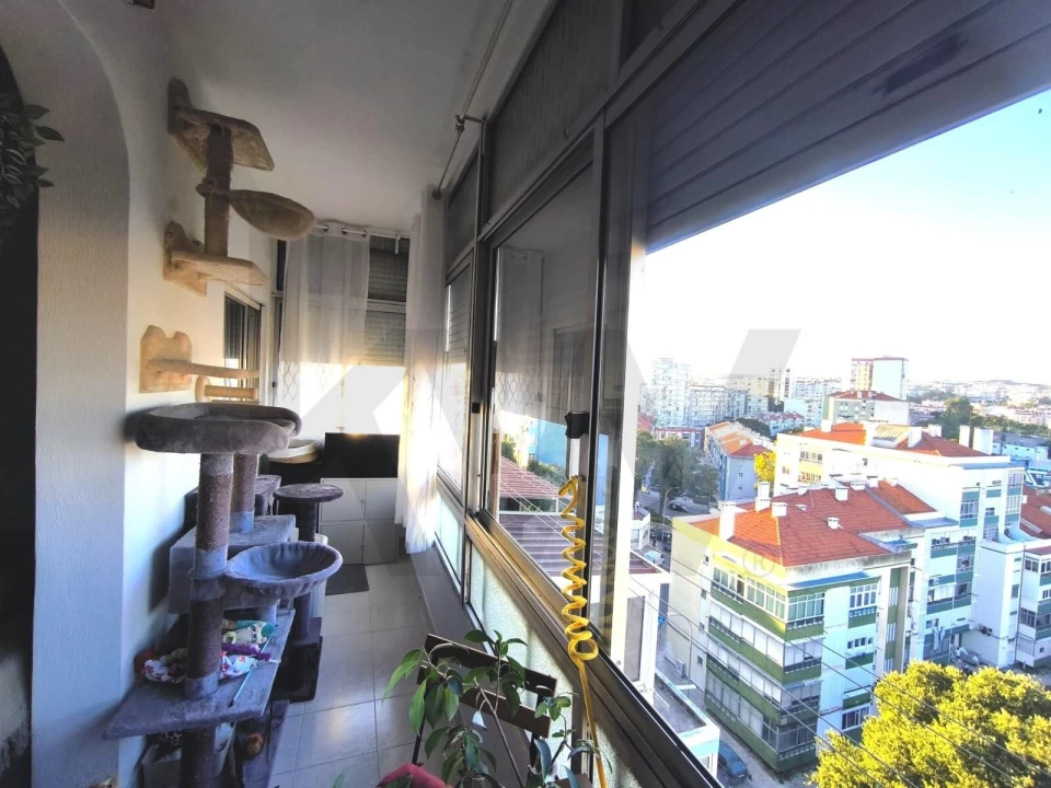 Apartamento T1 para Venda em Águas Livres Foto 7