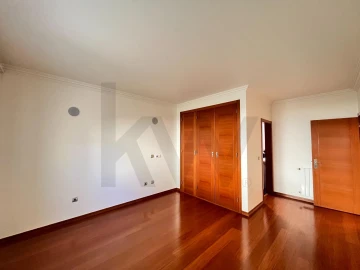Apartamento T2 para Arrendamento em Cascais e Estoril