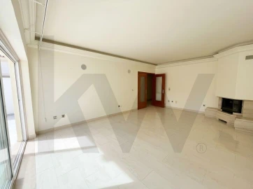 Apartamento T2 para Arrendamento em Cascais e Estoril