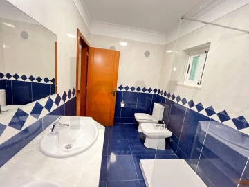 Apartamento T2 para Arrendamento em Cascais e Estoril
