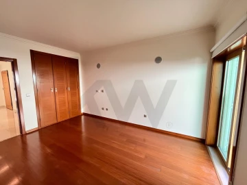 Apartamento T2 para Arrendamento em Cascais e Estoril