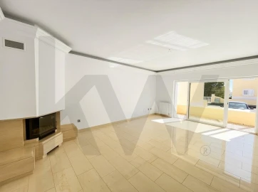 Apartamento T2 para Arrendamento em Cascais e Estoril
