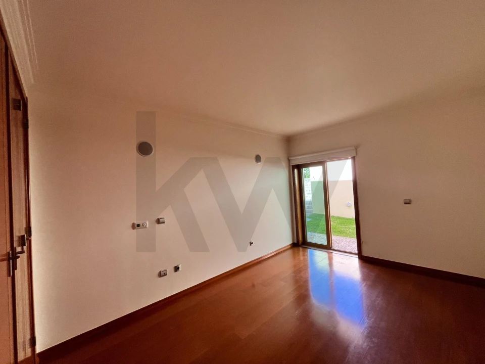 Apartamento T2 para Arrendamento em Cascais e Estoril Foto 25