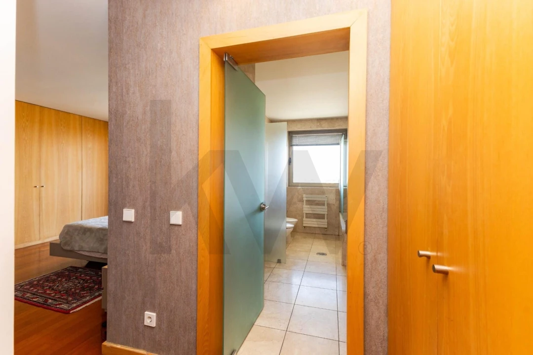 Apartamento T3 para Venda em Aldoar, Foz do Douro e Nevogilde Foto 18