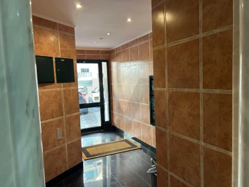 Apartamento T3 para Arrendamento em Queluz e Belas
