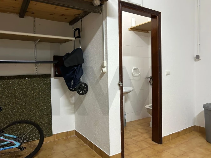 Apartamento T3 para Arrendamento em Queluz e Belas Foto 36