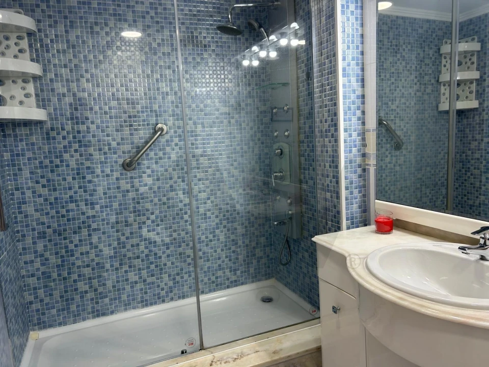Apartamento T3 para Arrendamento em Queluz e Belas Foto 30