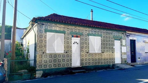 Moradia T1 para Venda em Aradas