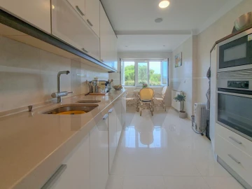 Apartamento T4 para Arrendamento em Cascais e Estoril