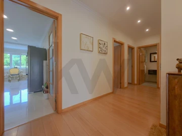 Apartamento T4 para Arrendamento em Cascais e Estoril