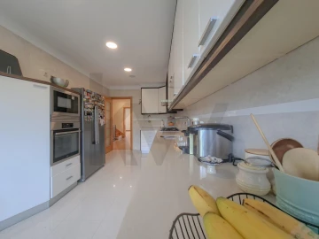 Apartamento T4 para Arrendamento em Cascais e Estoril