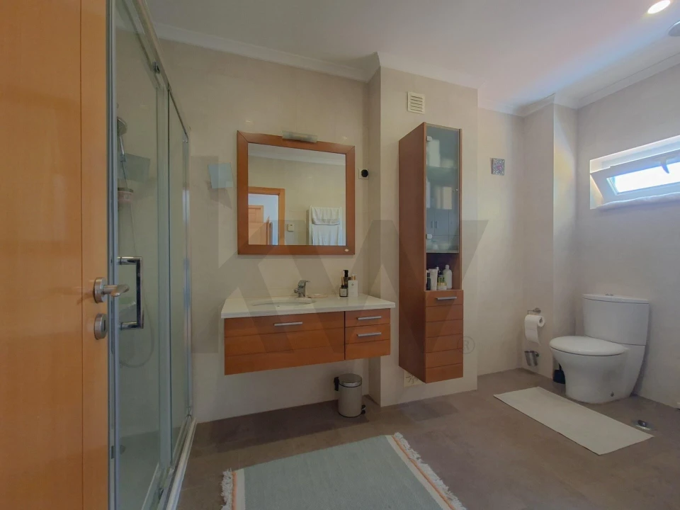 Apartamento T4 para Arrendamento em Cascais e Estoril Foto 35