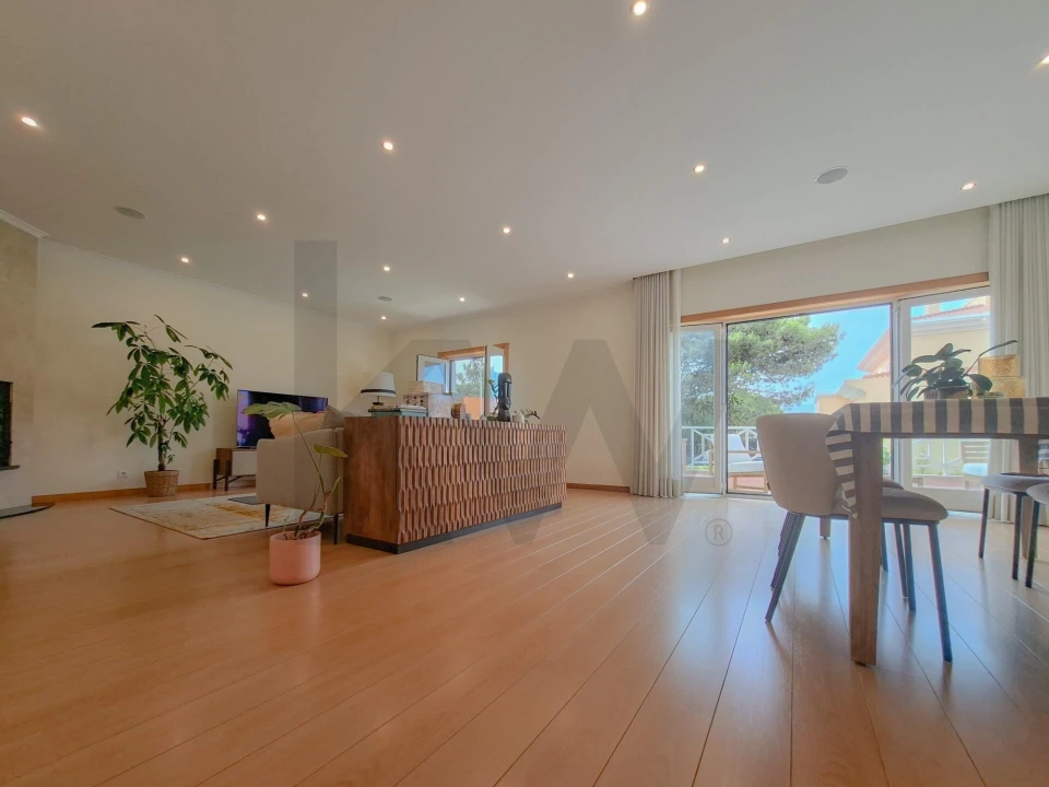 Apartamento T4 para Arrendamento em Cascais e Estoril Foto 1