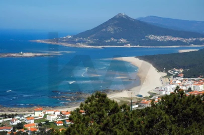 Terreno para Venda em Moledo e Cristelo