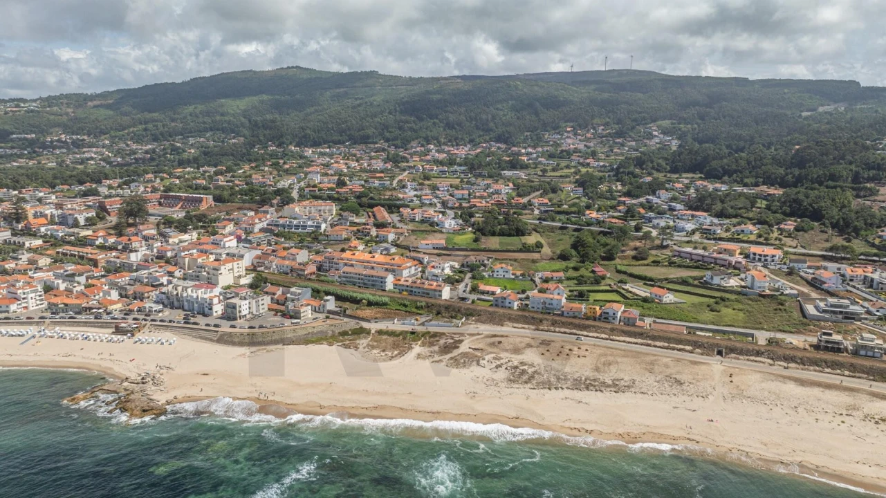 Terreno para Venda em Moledo e Cristelo Foto 11