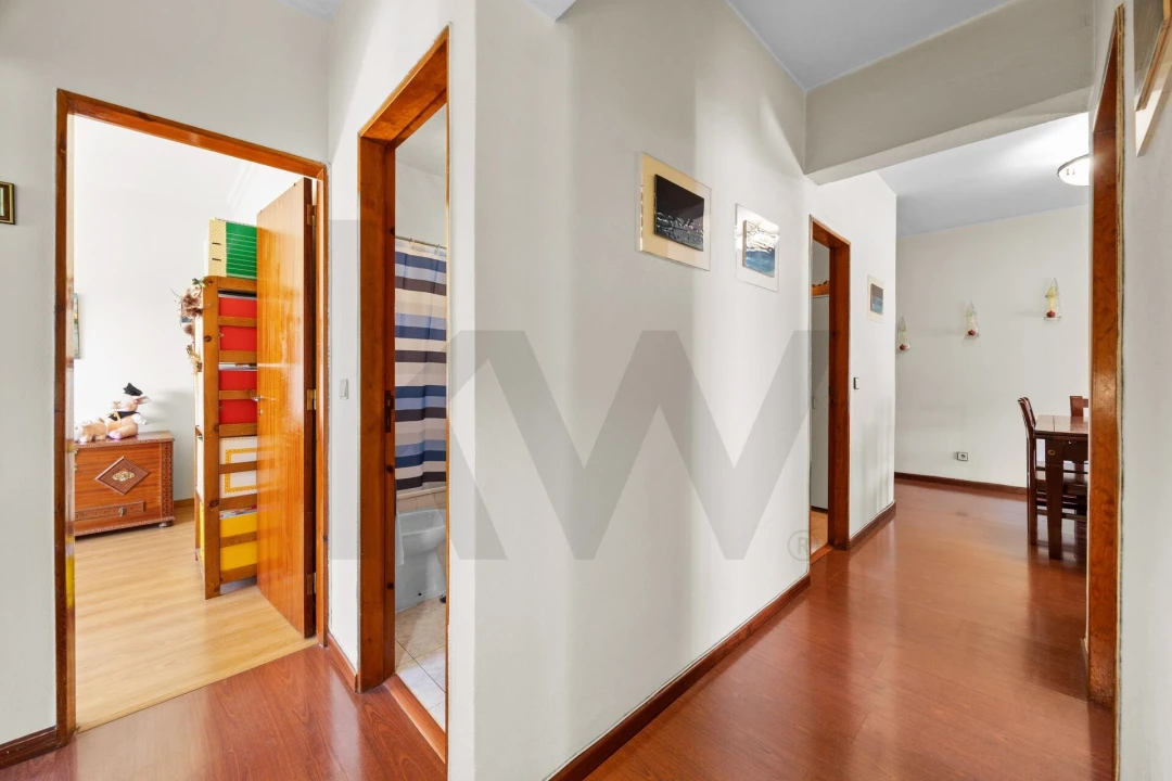 Apartamento T3 para Venda em Moita Foto 22