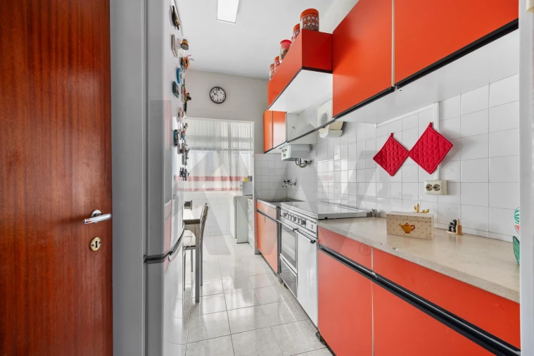 Apartamento T3 para Venda em Moita Foto 11