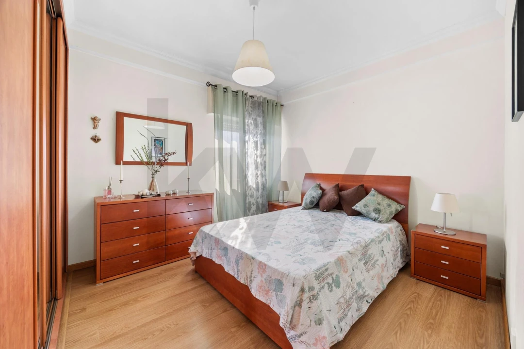 Apartamento T3 para Venda em Moita Foto 19