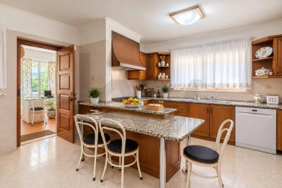 Moradia T5 para Venda em Loures