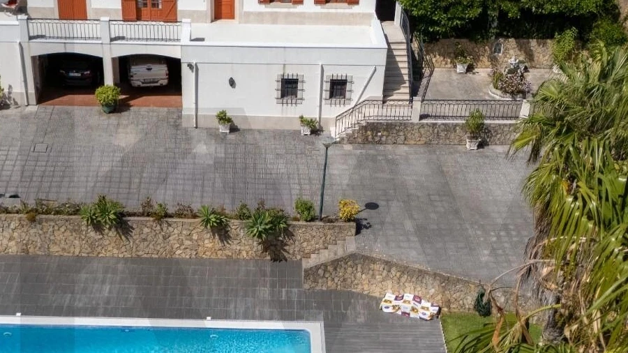 Moradia T5 para Venda em Loures