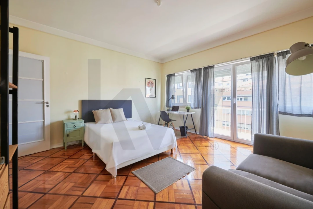 Apartamento T4 para Venda em Avenidas Novas Foto 2