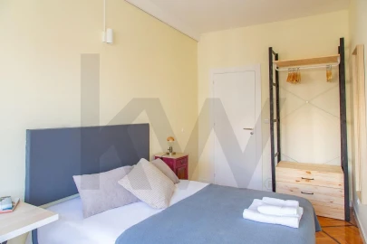 Apartamento T4 para Venda em Avenidas Novas