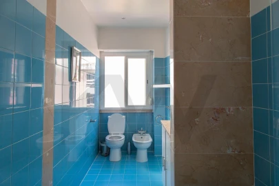 Apartamento T4 para Venda em Avenidas Novas