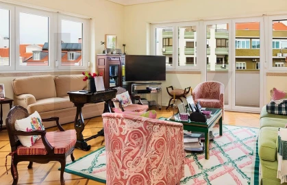 Apartamento T4 para Venda em Avenidas Novas