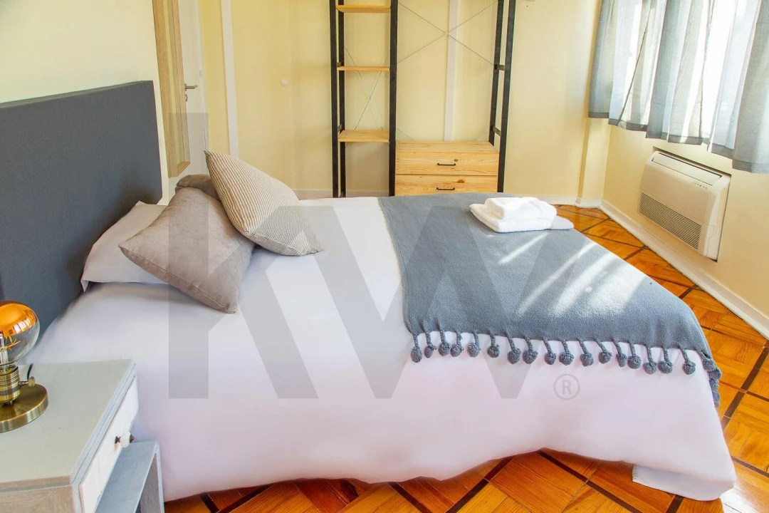 Apartamento T4 para Venda em Avenidas Novas Foto 11